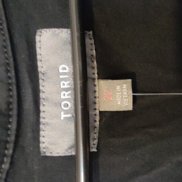 Torrid Short Sleeve Twill Full Length Jumpsuit NWT - Picture 5 of 8